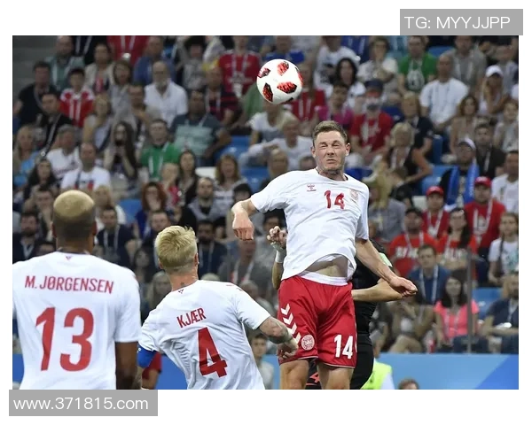 丹麦足球传奇人物回顾：历史上最杰出的足球明星与他们的辉煌成就